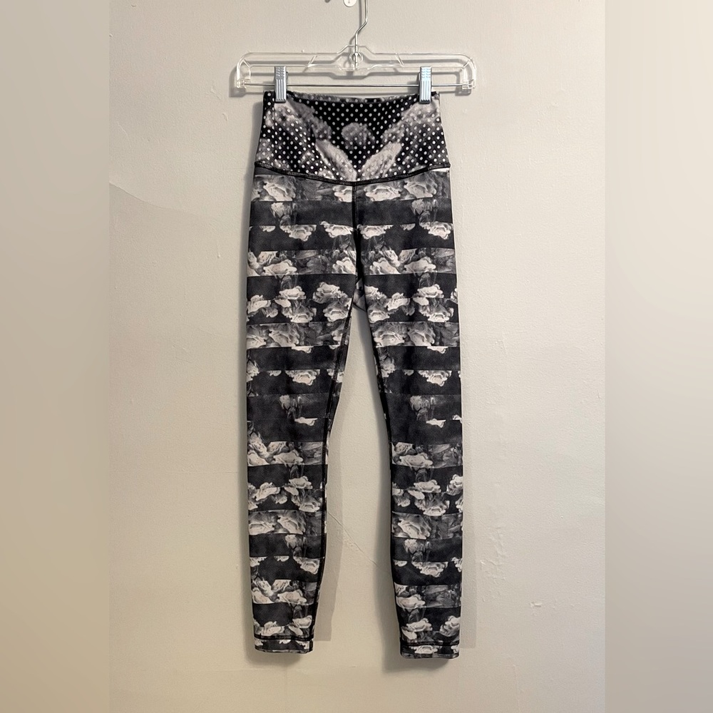 Lululemon Leggings - XS